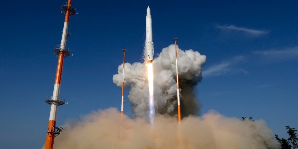 Lancering van een KSLV raket