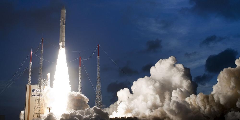 Lancering van een krachtige Europese Ariane 5 ECA